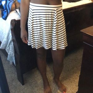 Flowy striped skirt